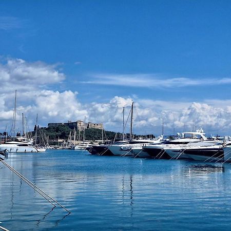Escapade Antiboise Avec Parking Inclus Hotel Antibes Exterior photo